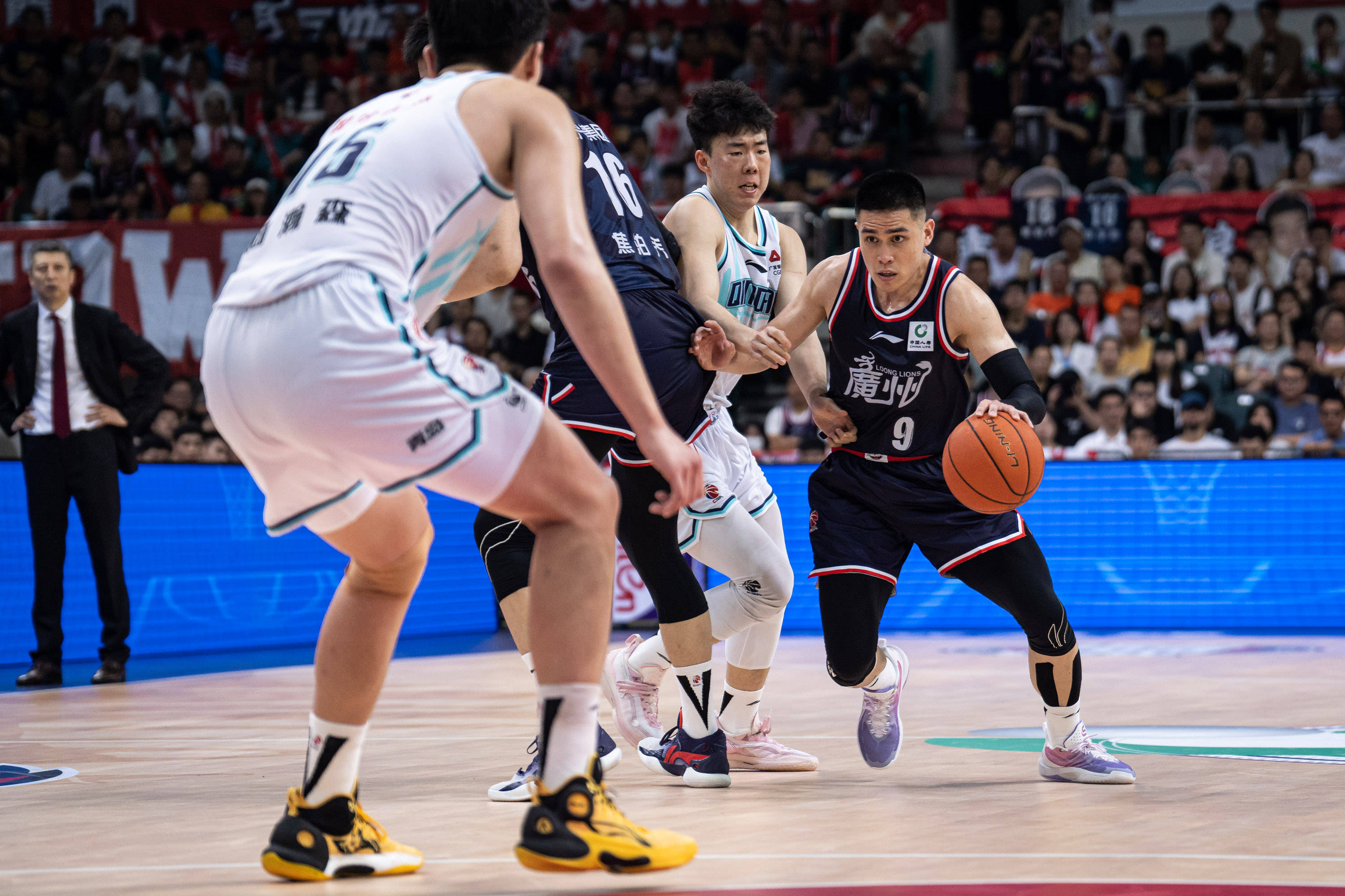 的比赛中多 的比赛中多