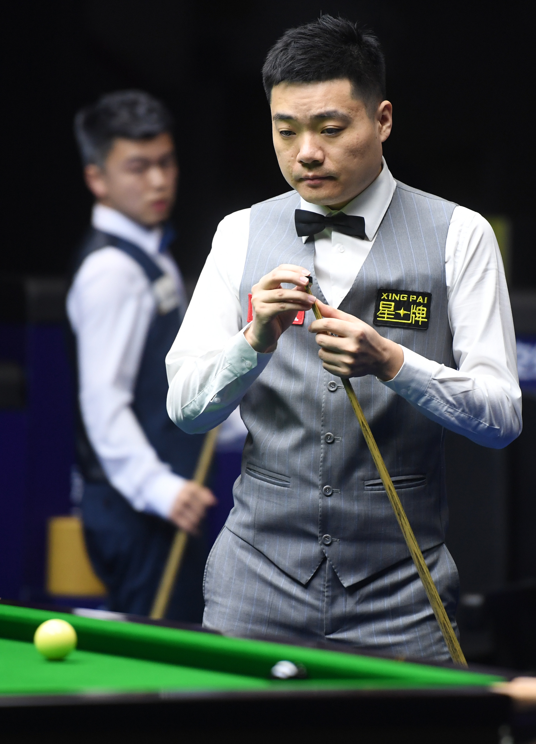 综合来看 综合来看