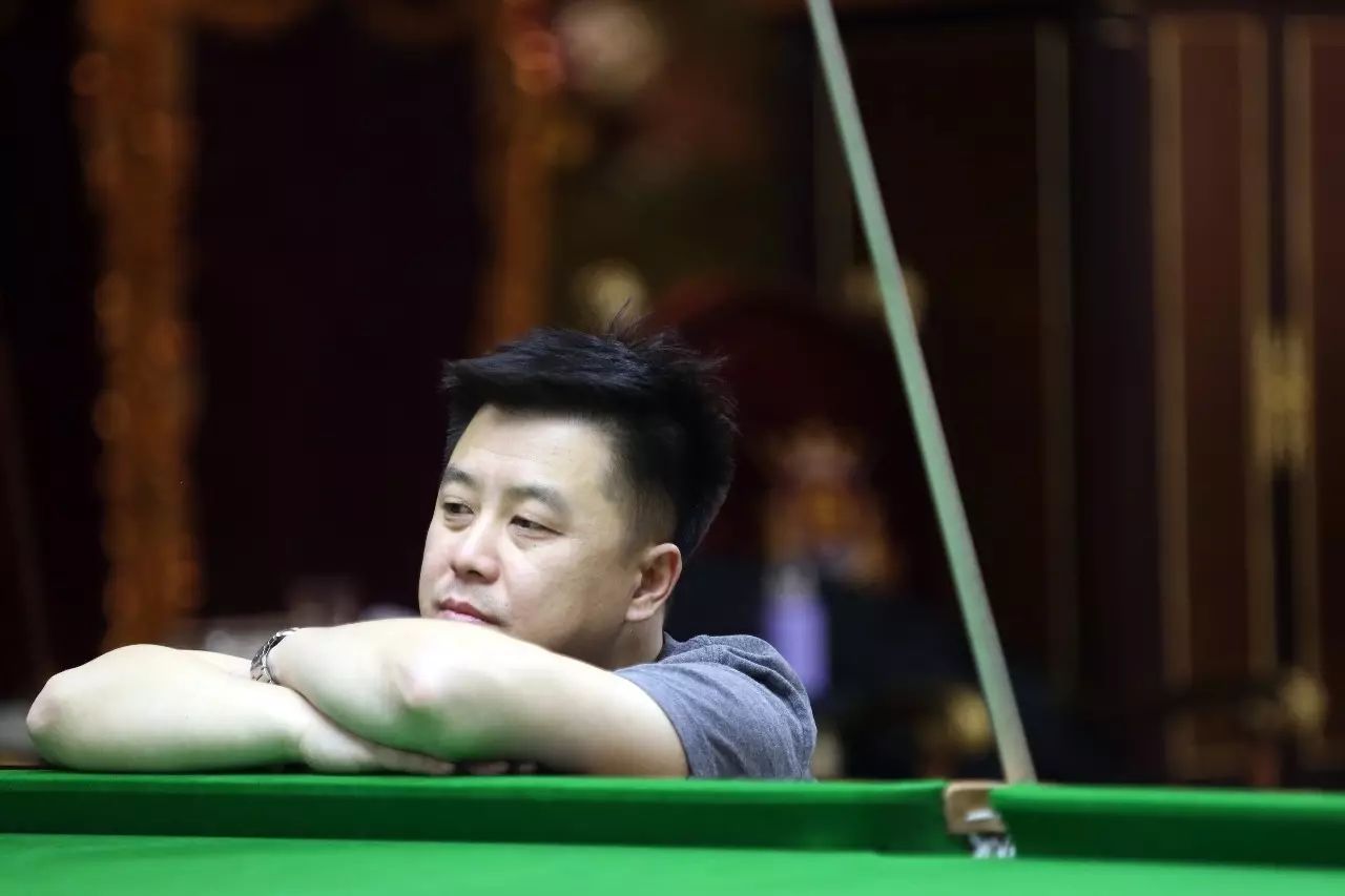 表现类似 表现类似