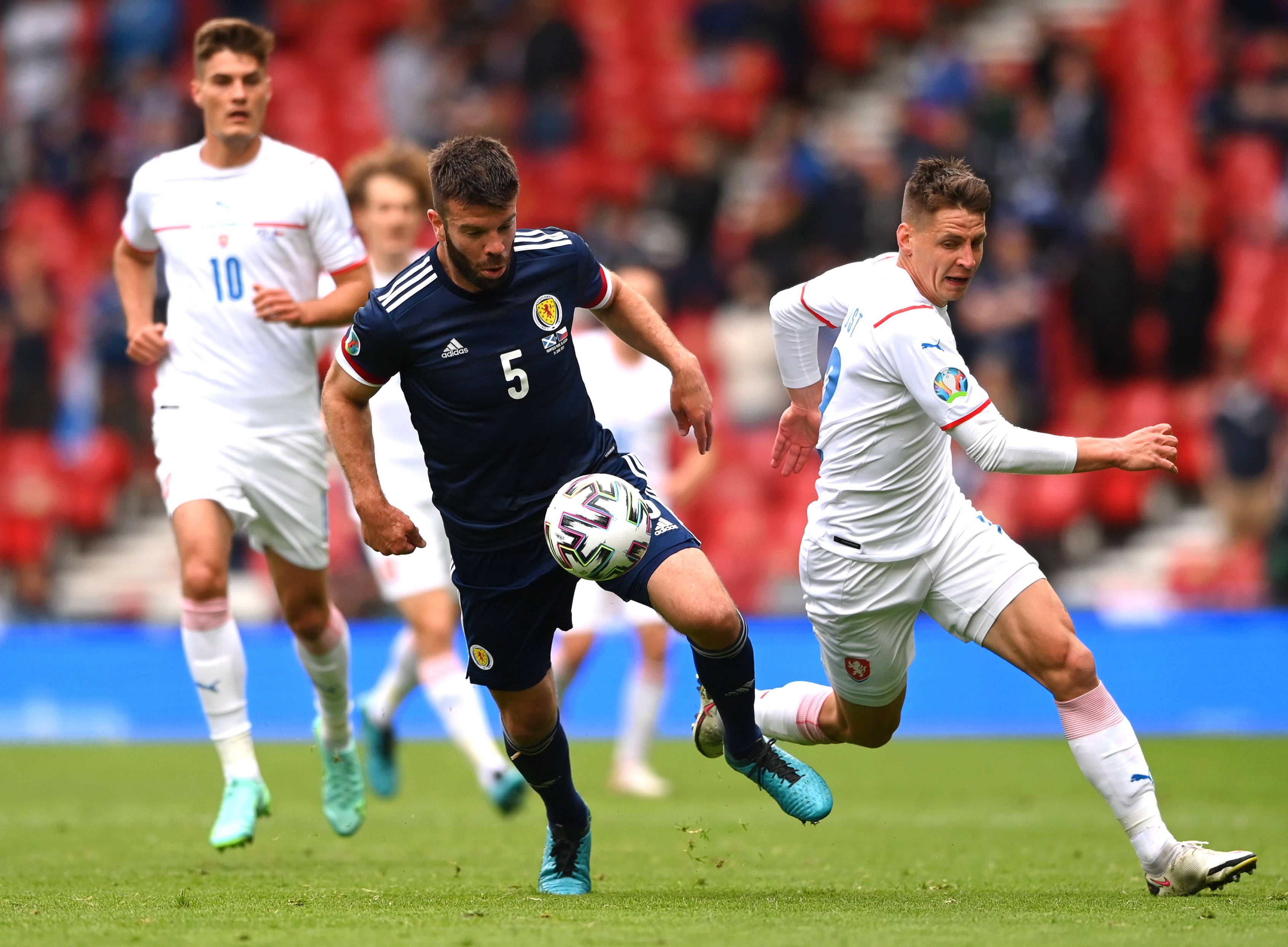 而刘炜的表 而刘炜的表