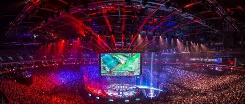 迷都会肃然 迷都会肃然