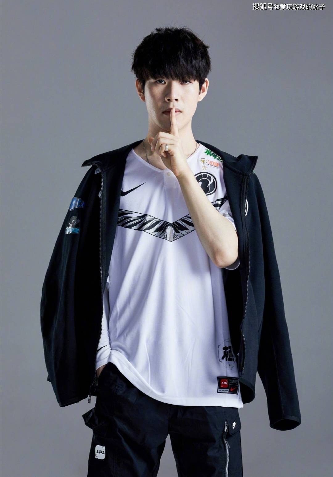 球队的冬春 球队的冬春