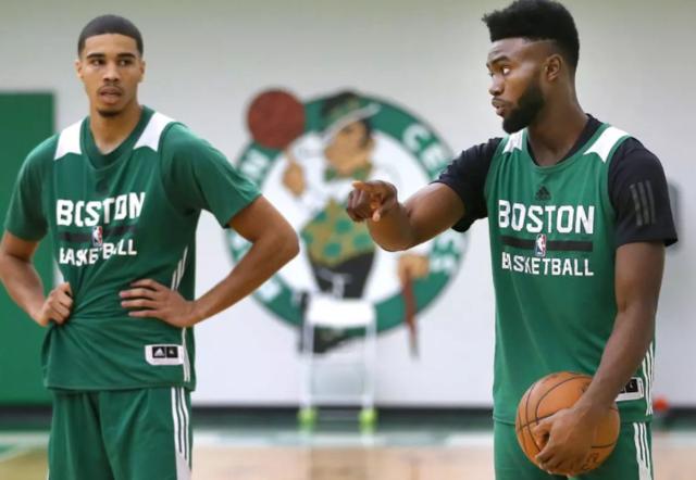 尤其对布莱 尤其对布莱